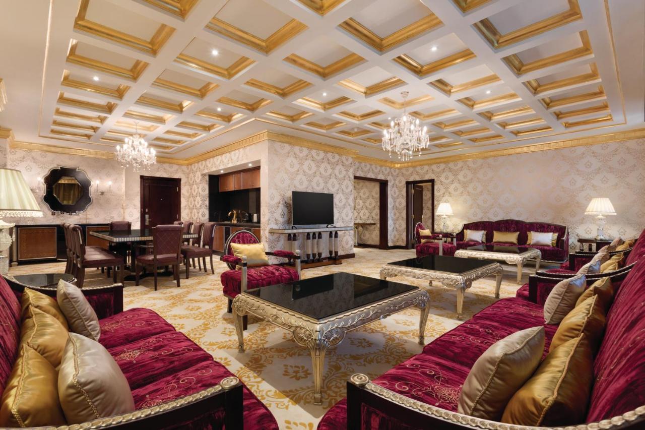 Grand Regency Doha, Trademark Collection By Wyndham Екстериор снимка