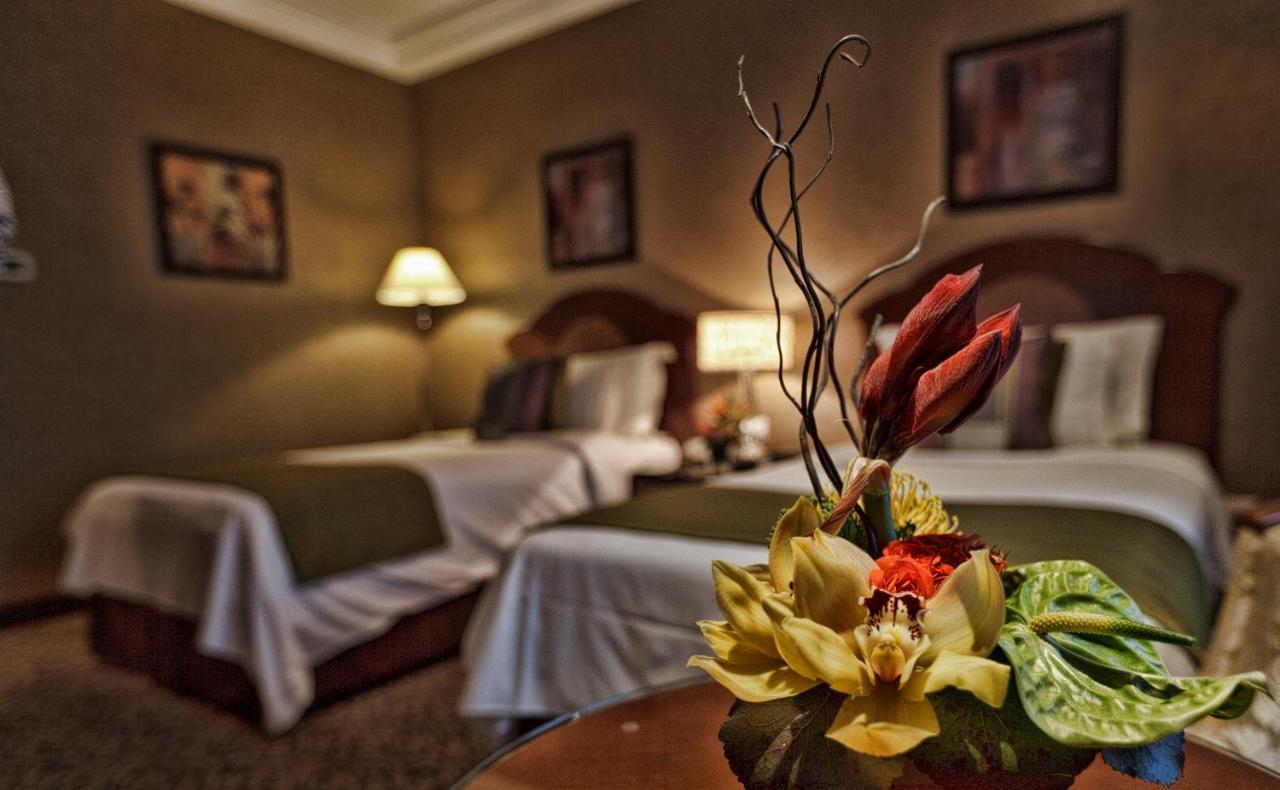 Grand Regency Doha, Trademark Collection By Wyndham Екстериор снимка A guest room at the hotel